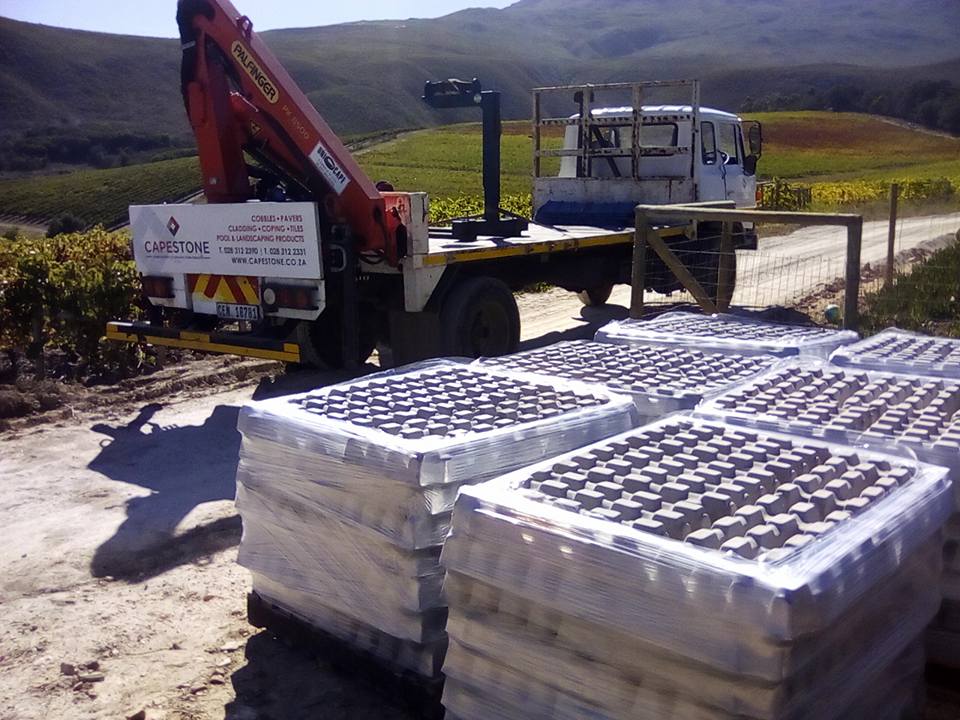 cape stone truck delivering palette of hand-cast stone to client