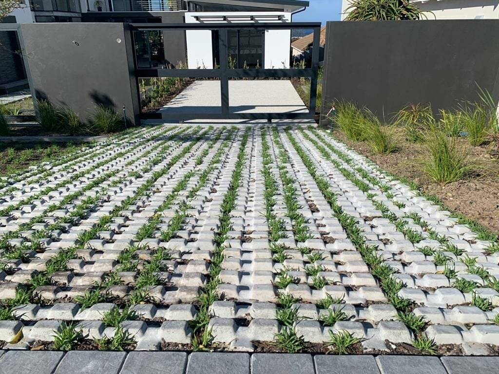 installation-grass-block-3